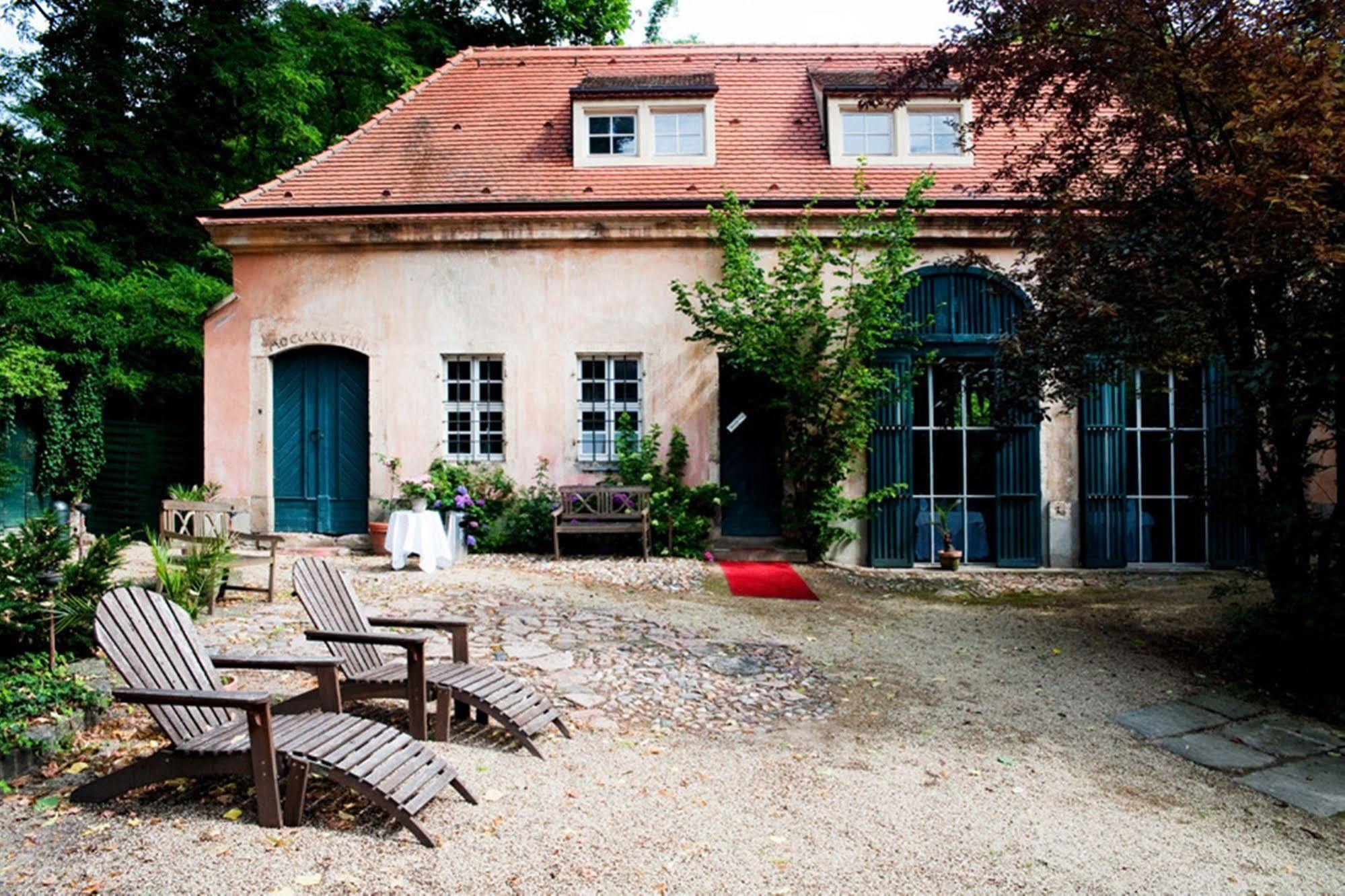 Hotel Villa Sorgenfrei & Restaurant Atelier Sanssouci Radebeul Exterior photo